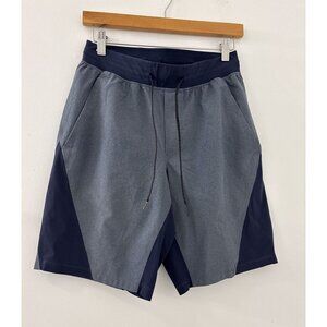 Lululemon Men's Blue Lined Namaste At‎ The Beach Shorts size Small Athleisure